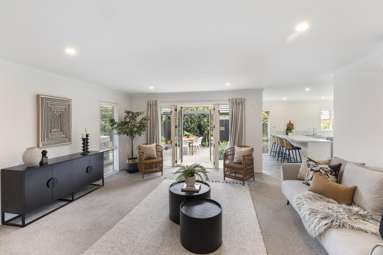 1 Oaktree Lane_2