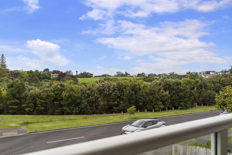 20 Atalanta Way Beachlands_16