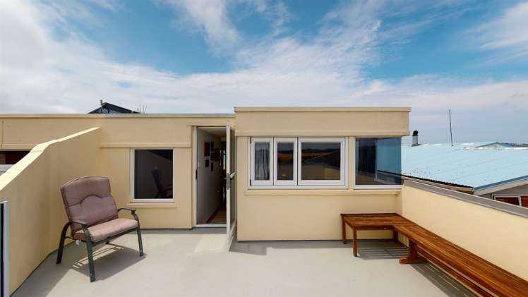 65 The Esplanade Westshore_10
