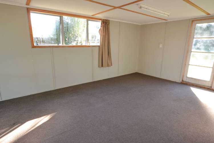 129 Bruce Mclaren Road Henderson_14