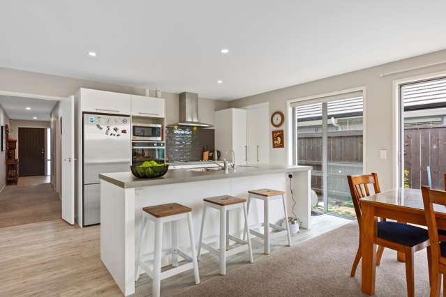 Stylish, Sunlit & Move-in Ready in Popular Pyes Pa