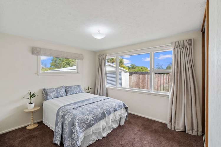 39 Lake Terrace Road Burwood_10