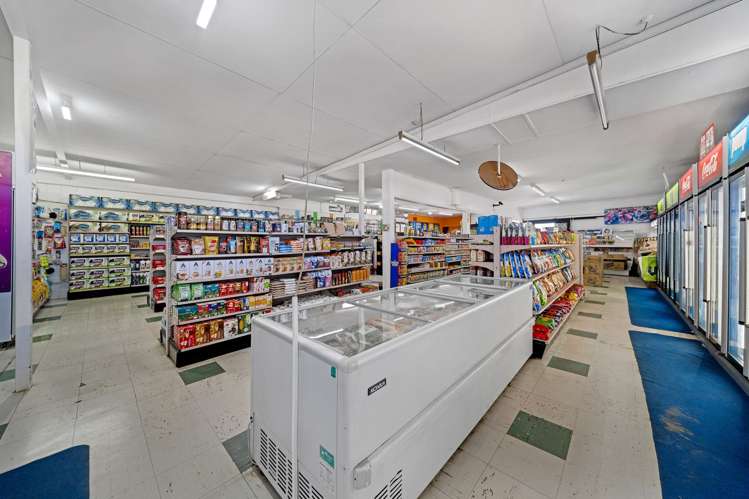 167 Kitchener Road Pukekohe_24