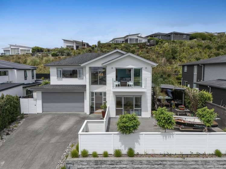 9 Ruth Craig Place Stanmore Bay_27