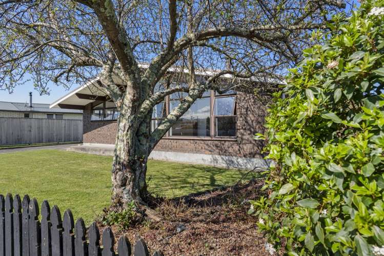 3 Deller Drive Carterton_15