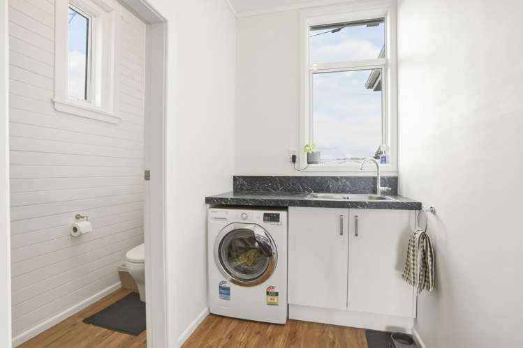 7 Ovenden Street Owaka_11