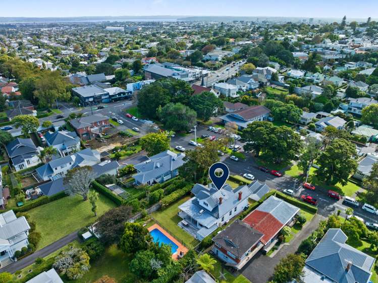 13 Windmill Road Mt Eden_30