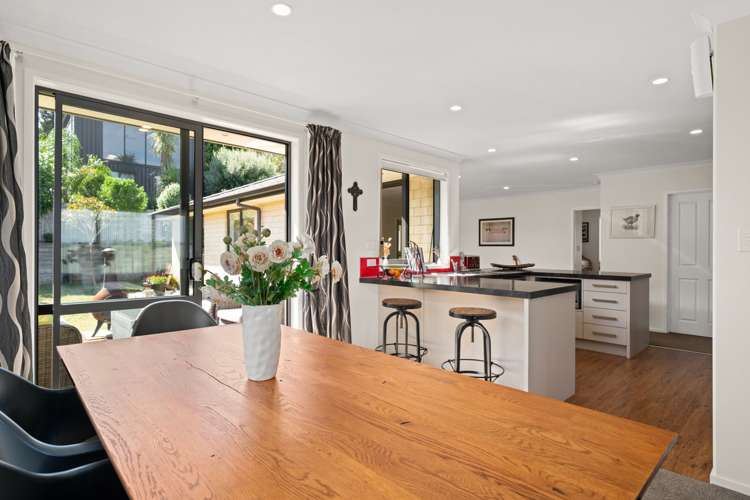 274 Ballintoy Park Drive Welcome Bay_7