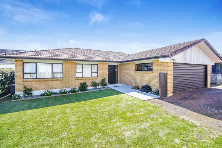 2/210 Te Atatu Road Te Atatu South_0