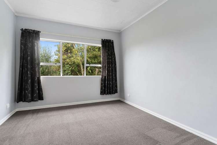 42 Wyndham Street Carterton_10