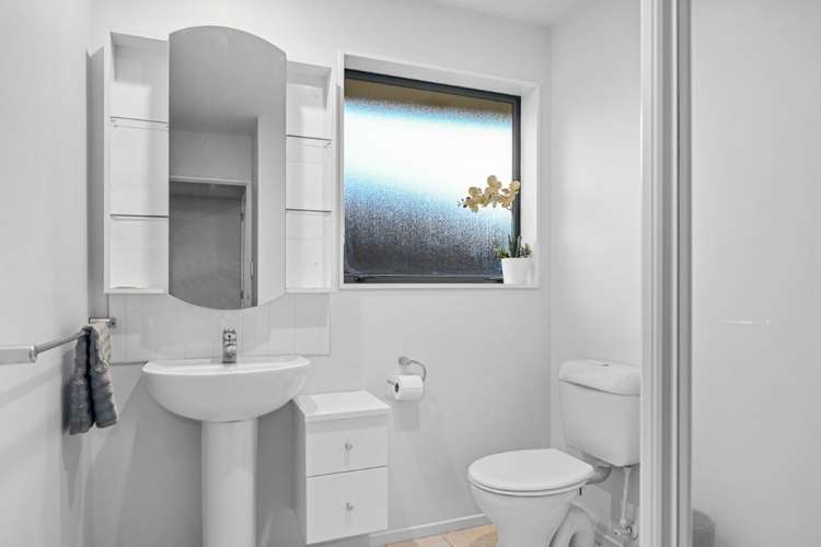 17 Greenmeadow Gardens Belfast_9