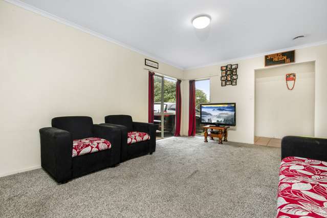 21 Medvale Avenue Flat Bush_2