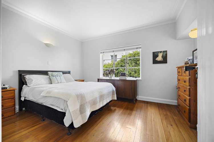 2/11 Whitaker Place Auckland Central_16