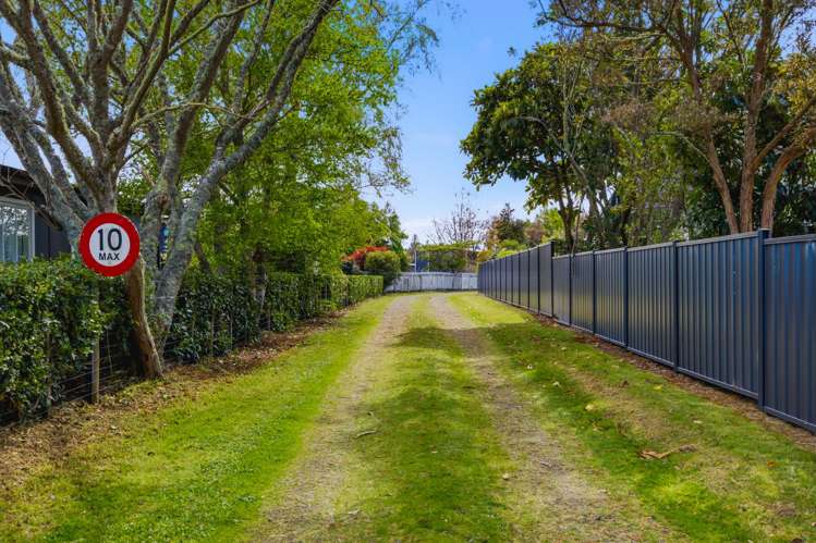 2/38 Kinloch Road Kinloch_23