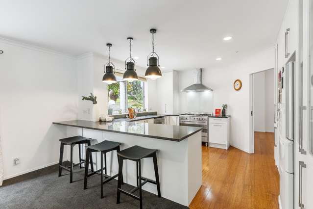 22 Cascaden Road Gulf Harbour_2