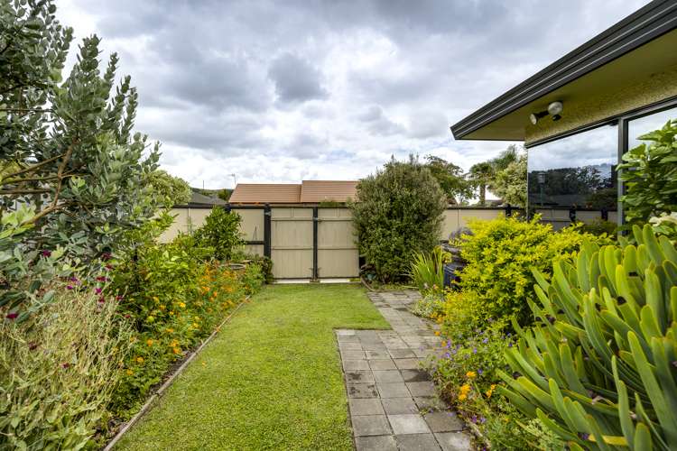 56 Kensington Drive Taradale_16