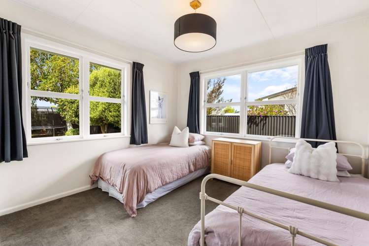 111 Nottingley Road Frimley_10