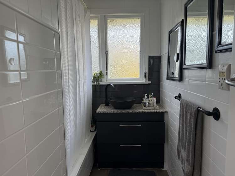 61 Lewin Street Balclutha_12