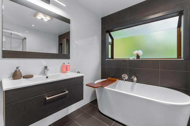 61 Pemberton Avenue Bayview_10