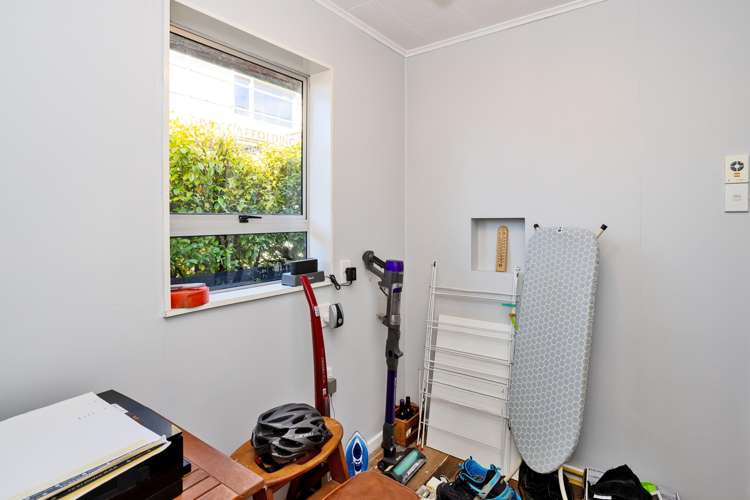 411 Racecourse Road Hargest_23