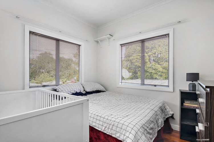 2/13 Crystal Avenue Glendene_15