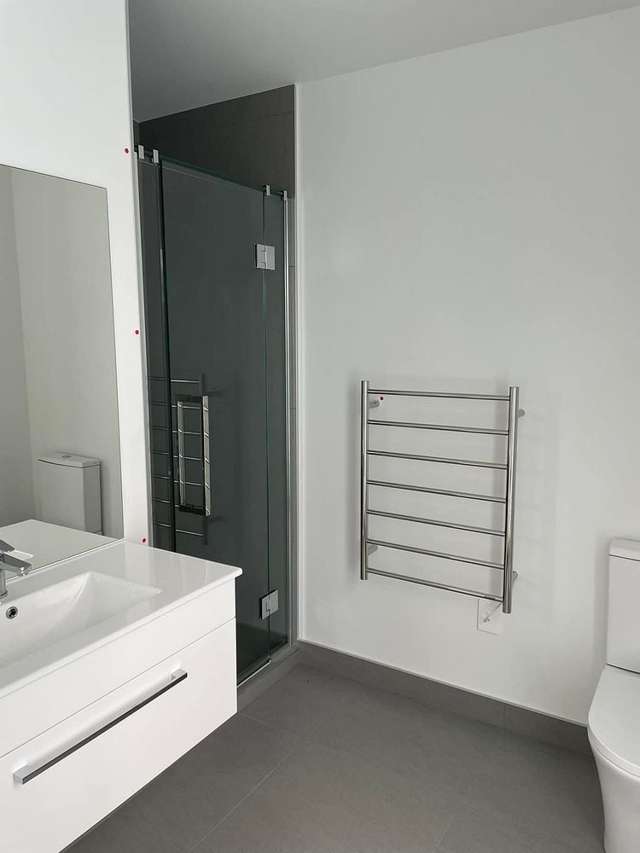 8/80 Eastcoast Bays Road Milford_3