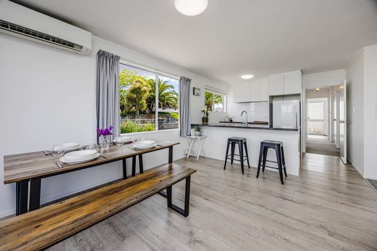 11 Jodie Place Flat Bush_5