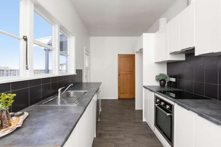 8 Barker Road Marewa_4