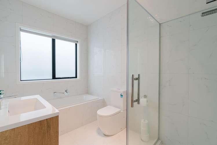 24 Ogilvie Avenue Chartwell_21