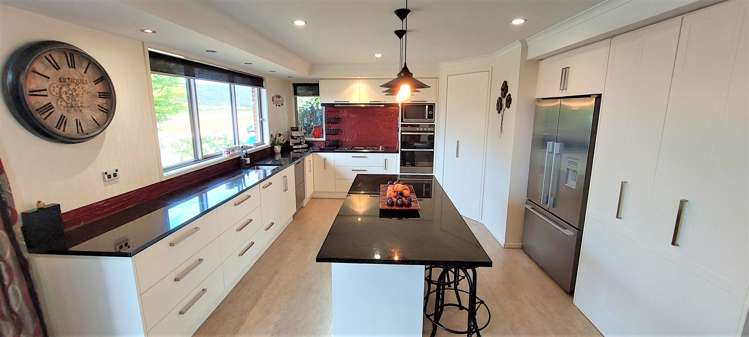 3660 Waipahi Highway Clinton and Surrounds_9