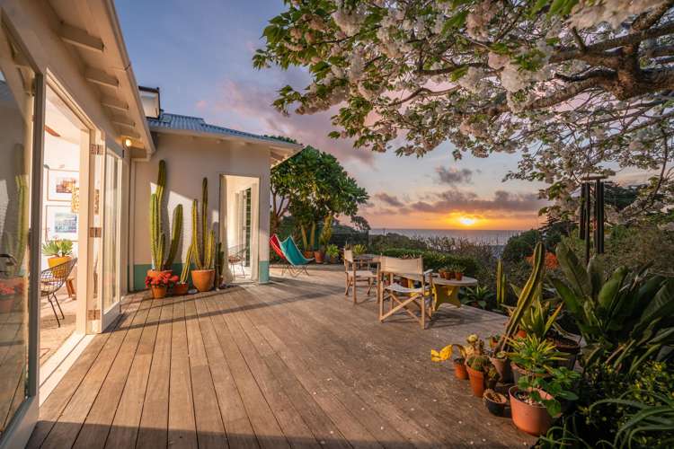 121 Wellington Road Paekakariki_33