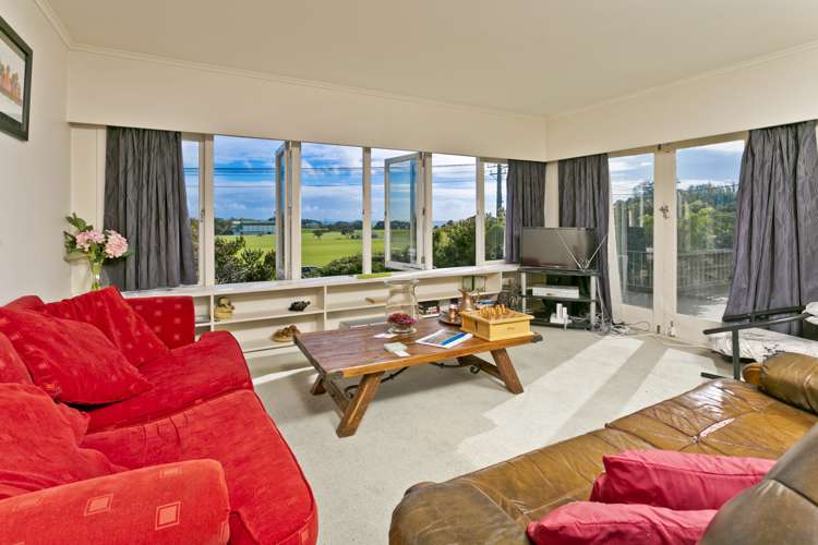 21 Winscombe Street Belmont_9