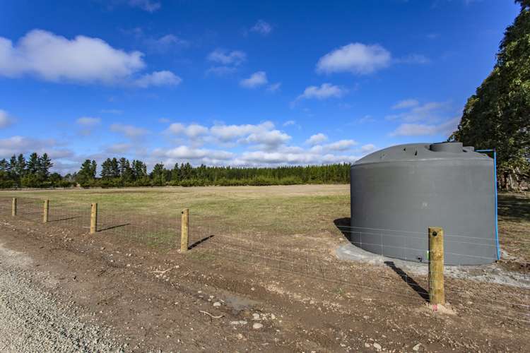 663 Poyntzs Road West Eyreton_6