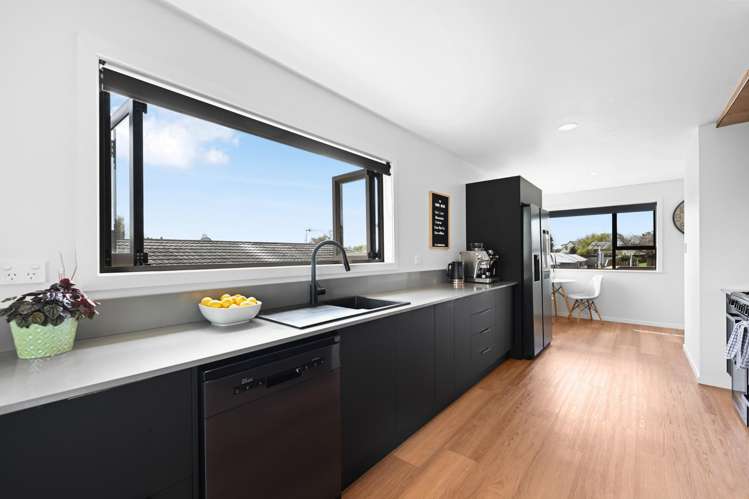 35 Thomson Avenue Dinsdale_7