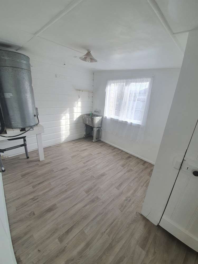 231 Golf Road Taumarunui_11