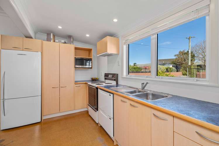 13 Leitrim Street Redwoodtown_9