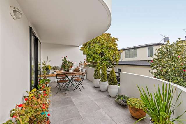 2/55 Carlton Mill Road Merivale_3