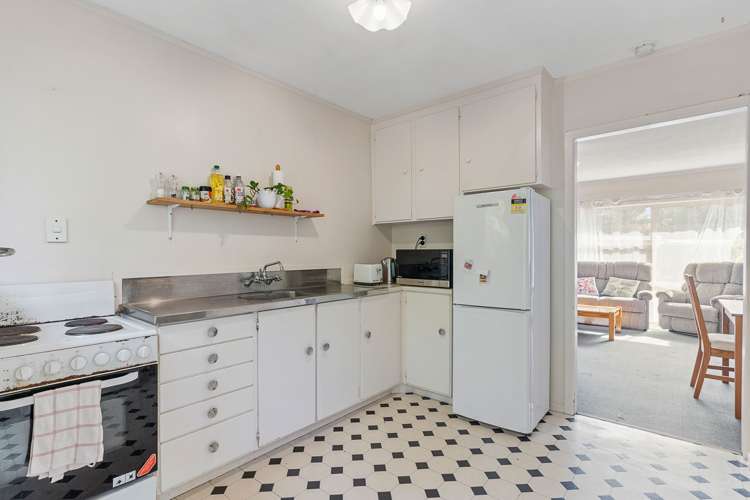 2 Konini Road Titirangi_8