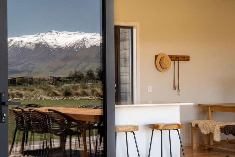 29 Woodley Avenue Twizel_18