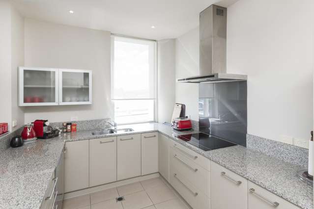 2/40 Reads Quay Gisborne_2