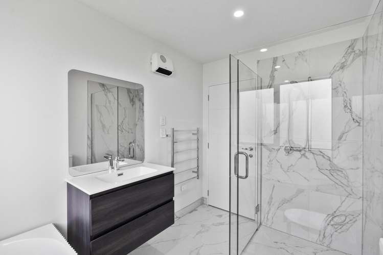 47 Stackwood Avenue Woodend_8