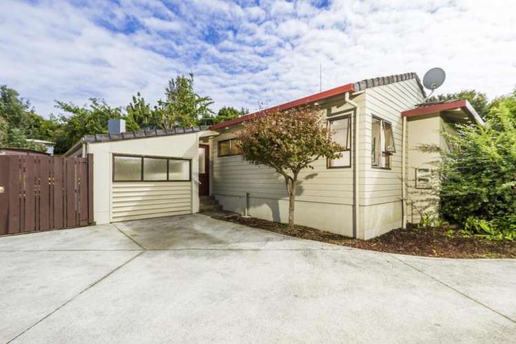 2/205 Lake Road Belmont_14