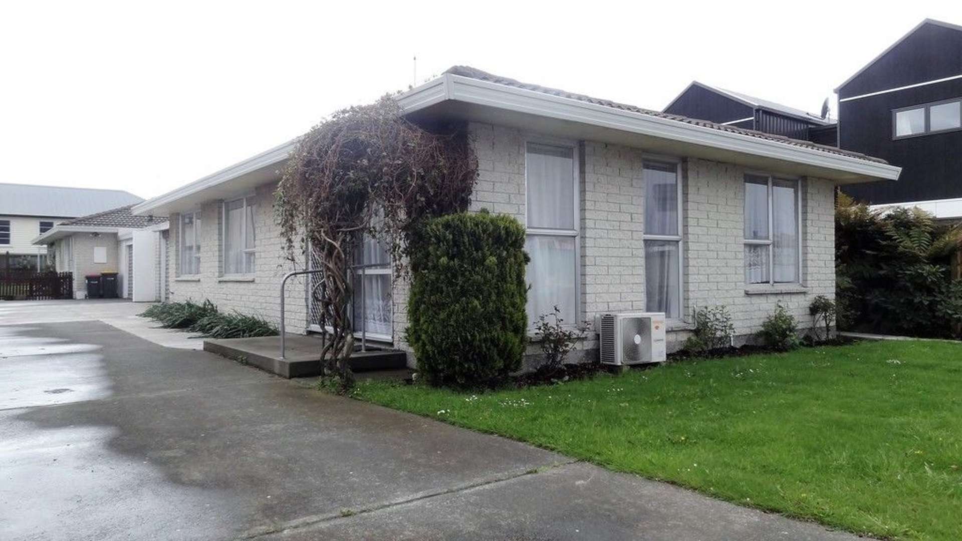 1/142 Blenheim Road Riccarton_0