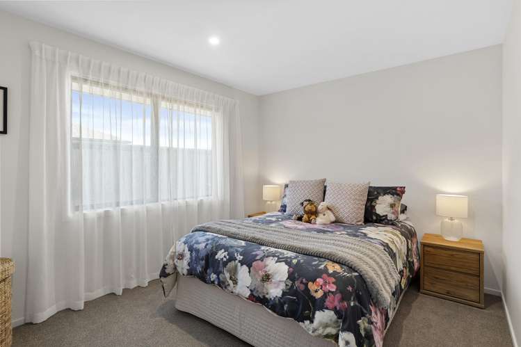 11 Vitalia Crescent Lincoln_12