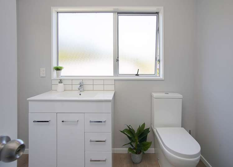 31 Eighty Eight Valley Road Wakefield_16