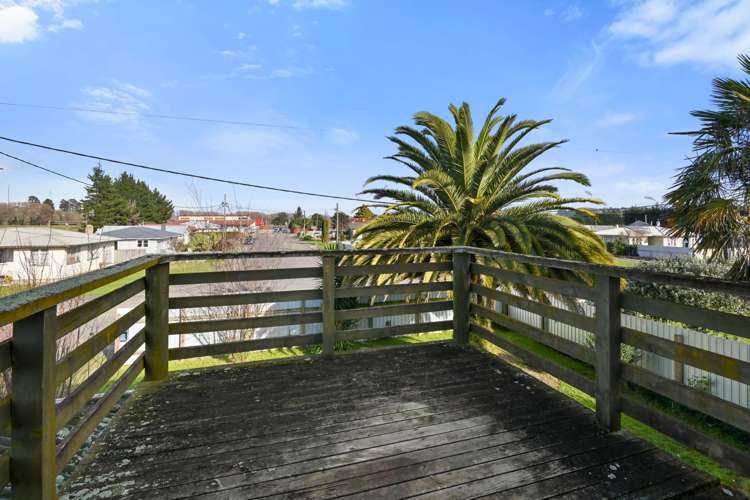 8 Hakiwai Road Fernhill_16