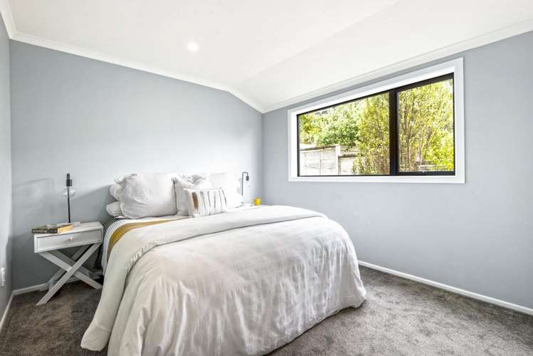 67A Sunrise Avenue Murrays Bay_19