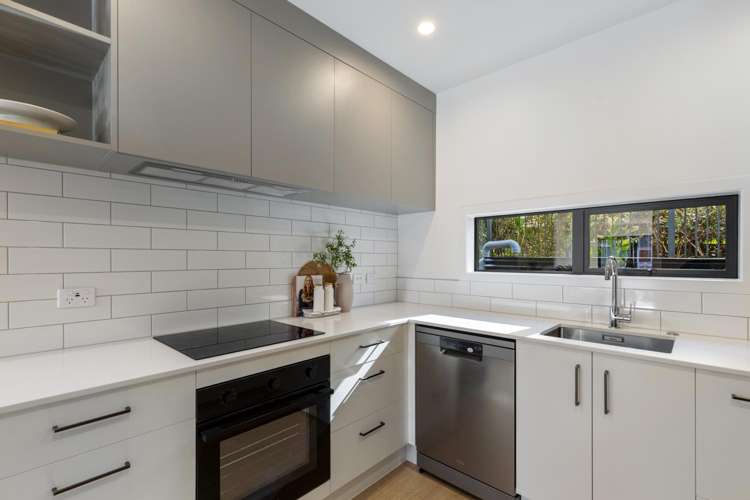 34 Wakaturia Way Glenfield_2