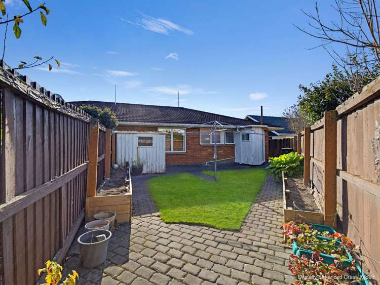 2/9 Lombard Place Avonhead_25