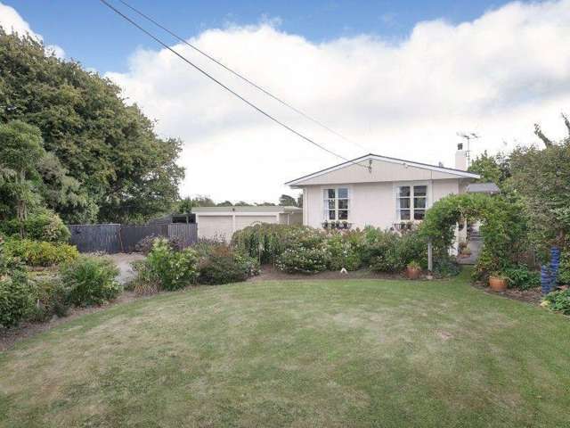 26 Oxford Street, Marton